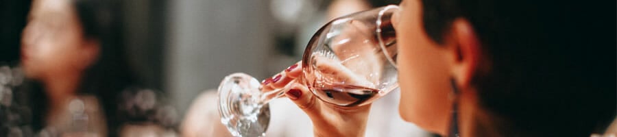 girl-drinking-wine