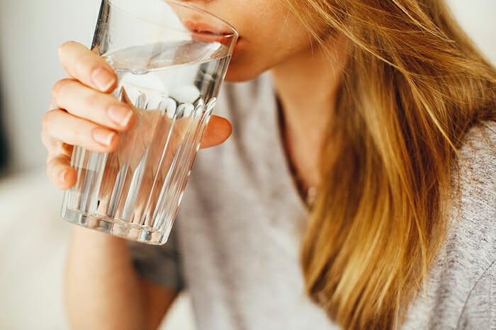 woman-drinking-water