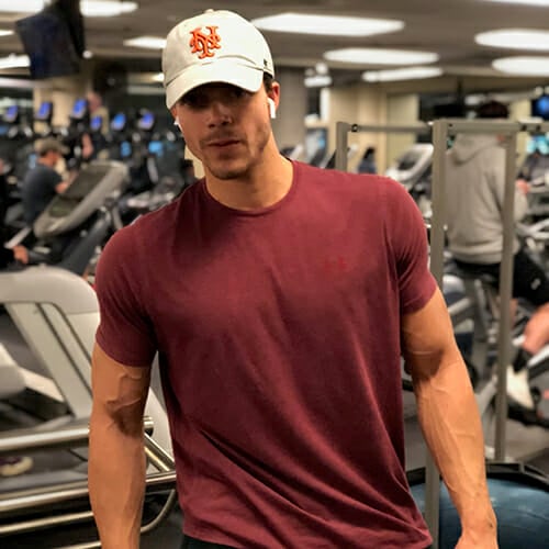 Tyler Sellers full body