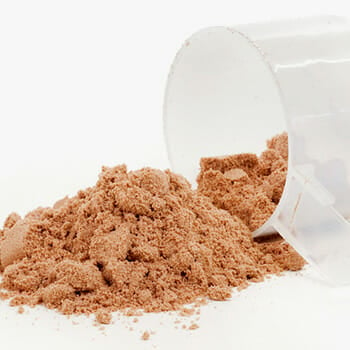 scoop-of-protein-powder