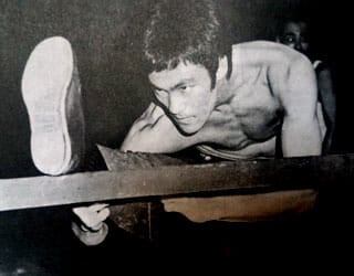 bruce lee's training and stretching