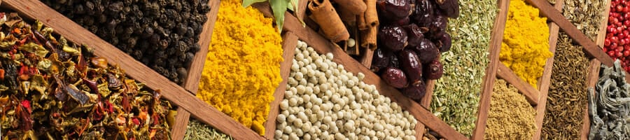 Different spices in an organized manner