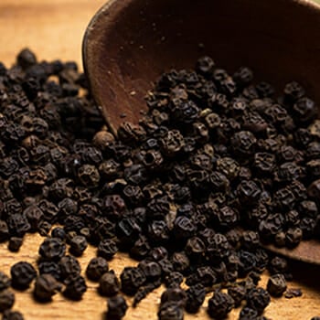 Black pepper on a spoon