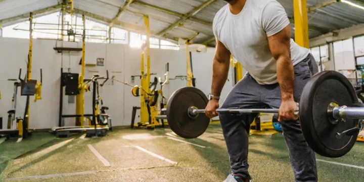 9 CrossFit Deadlift WODs That Will Break You Featured Image