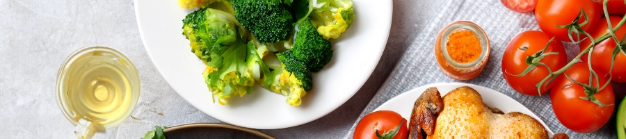 Chicken breast and vegetable meal