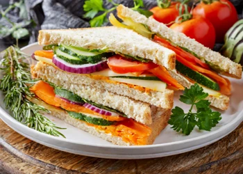 Healthy sandwich meal