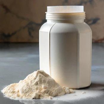 A scoop of creatine