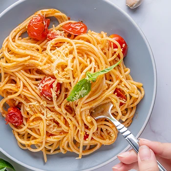 Is Pasta Good Before or After a Workout? What Experts Think