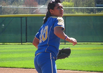 A female athlete in field