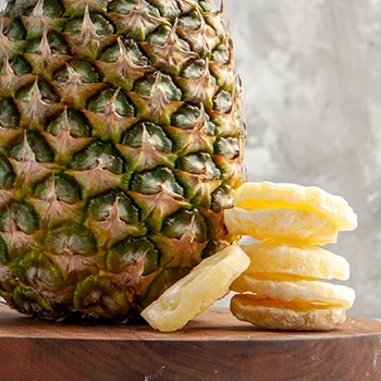 Close up image of pineapple slices to increase testosterone