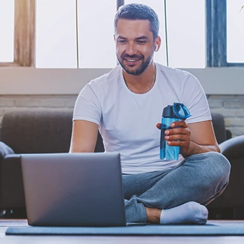 A person looking up the benefits of drinking water