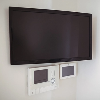 Wall mounted TV in a room
