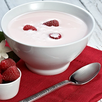 Strawberry yoghurt in bowl