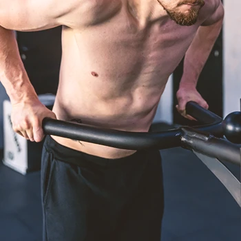 Man doing bro split for gains