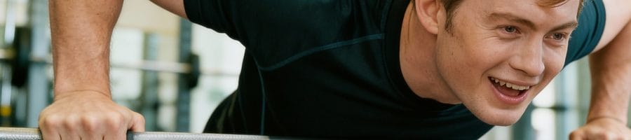 Kit Connor doing a workout routine in the gym